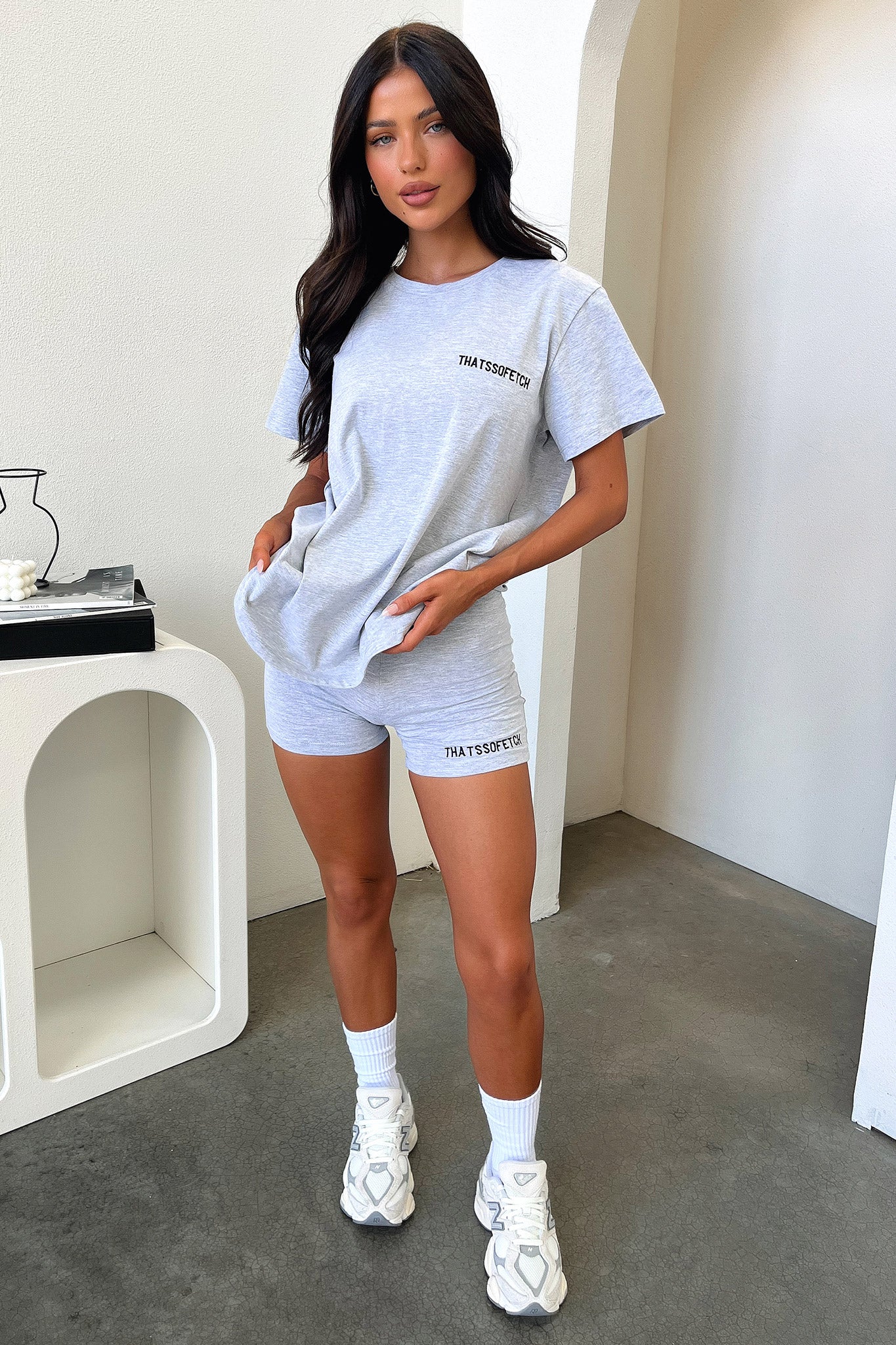 Jaska Tee - Grey - Image 10