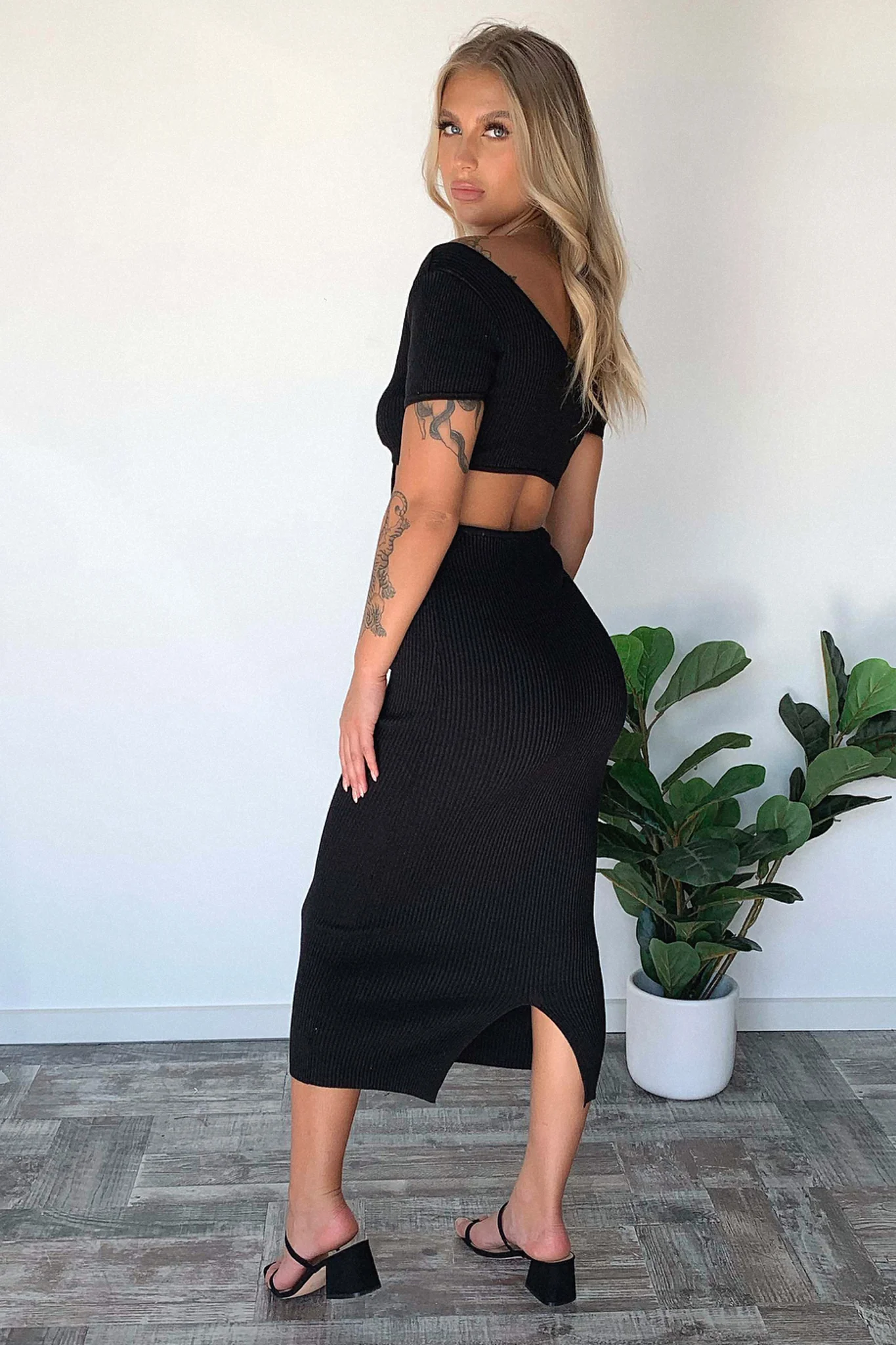 Jenner Midi Dress - Black - Image 11