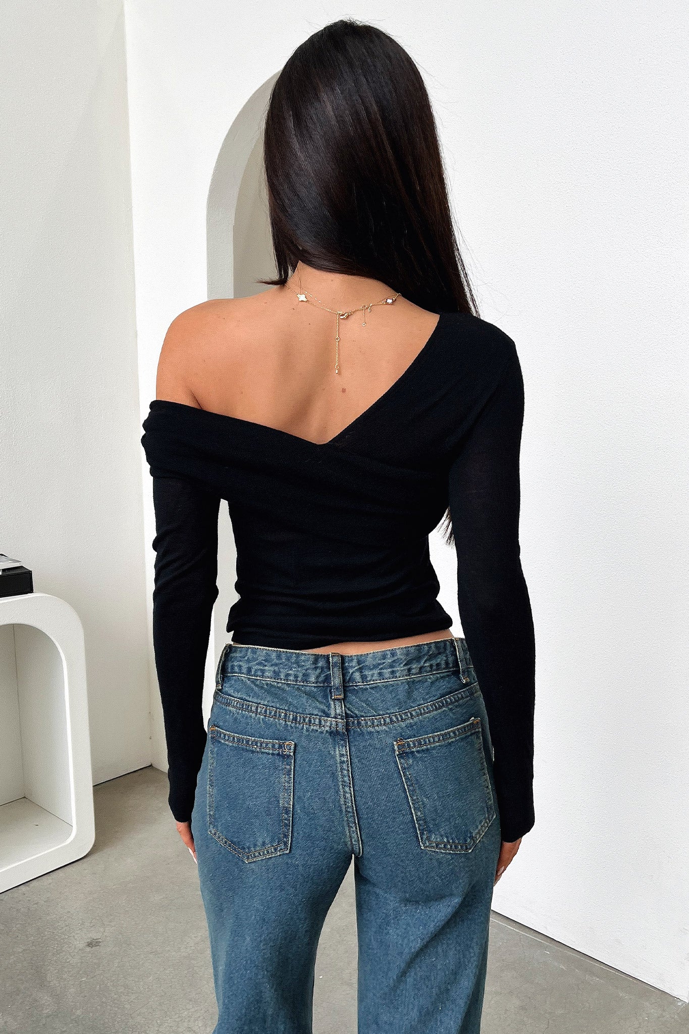 Rochelle Off Shoulder Long Sleeve Top - Black - Image 6