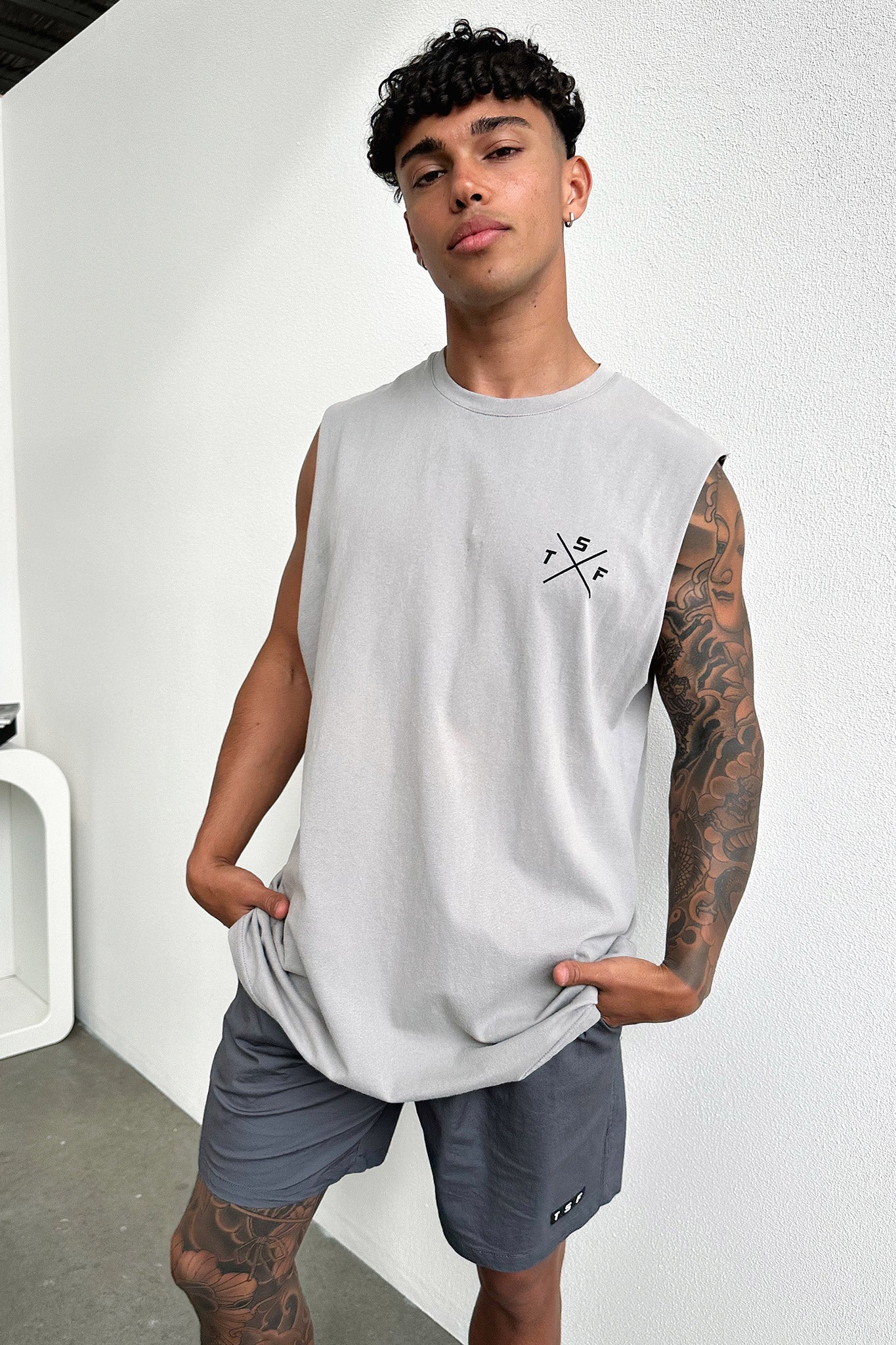 Ryder Shorts - Charcoal - Image 4
