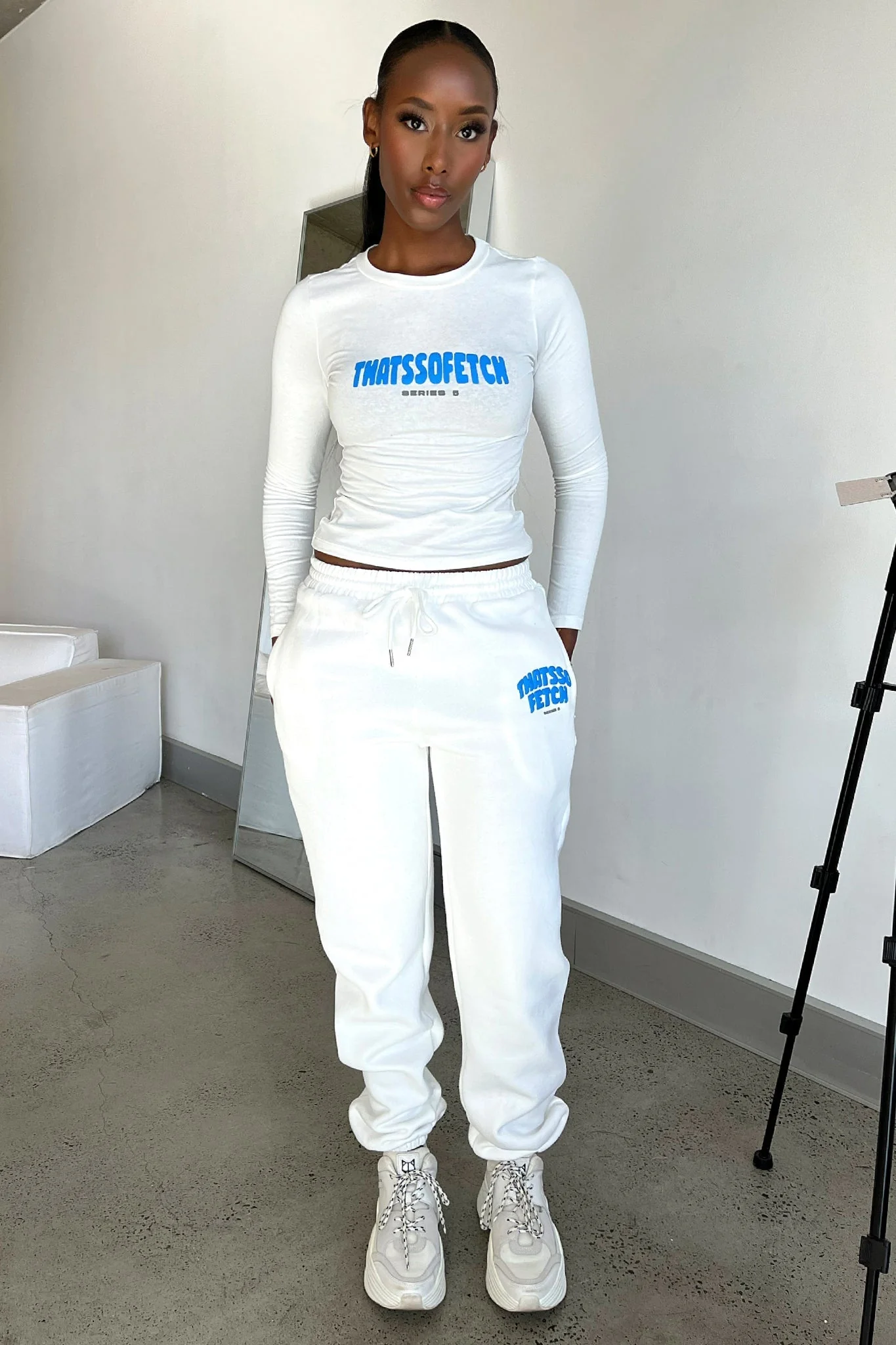 Series 5 Long Sleeve Tee - White - Image 6