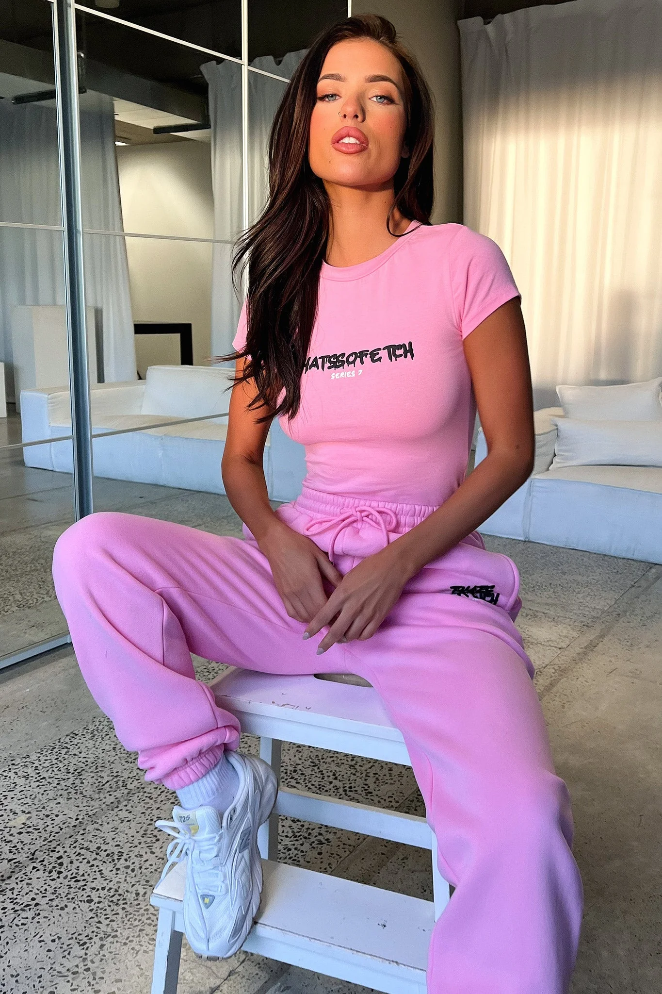 Series 7 Sweatpants - Pink - Image 2