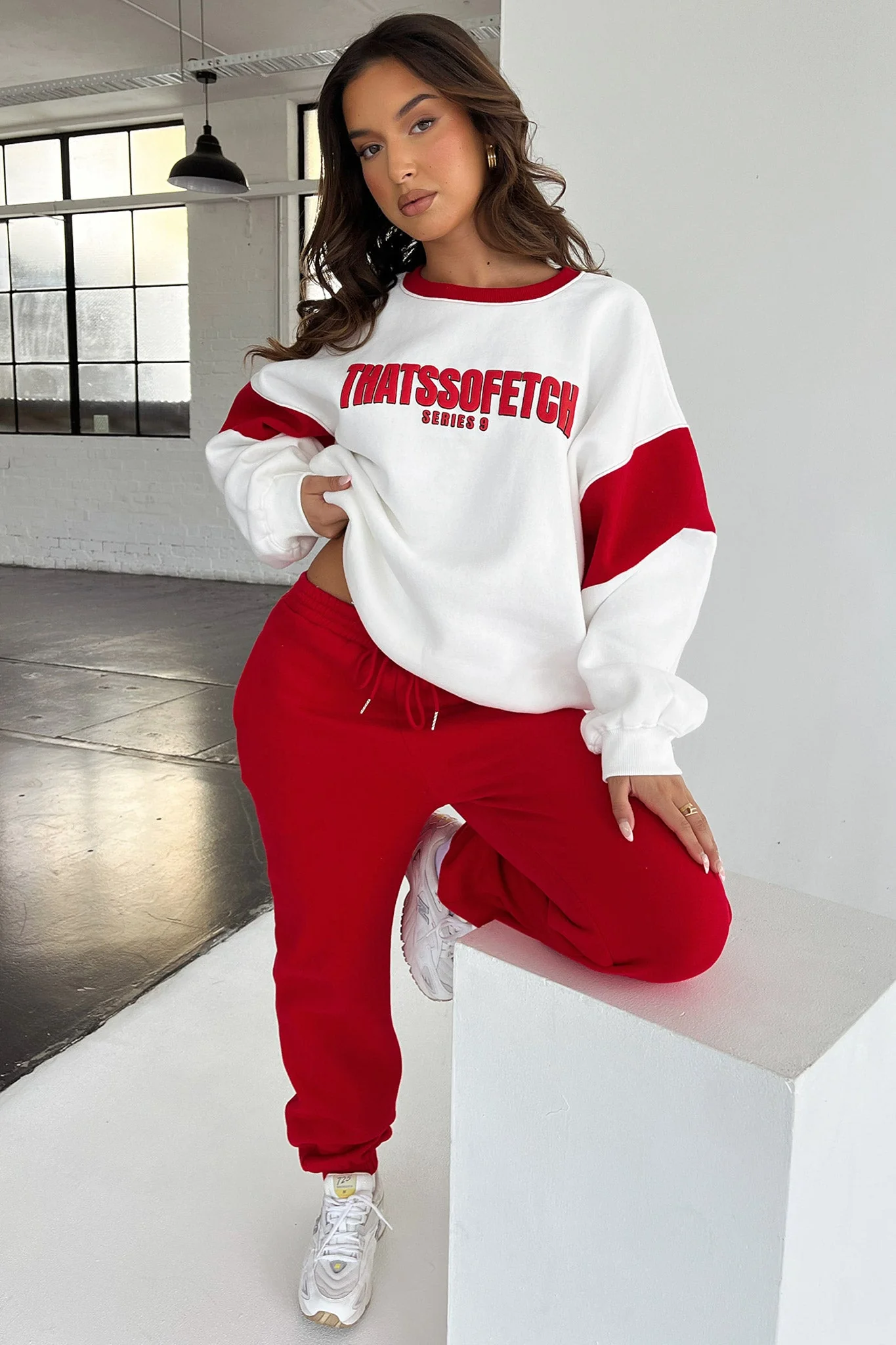 Series 9 Sweatpants - Red - Image 8